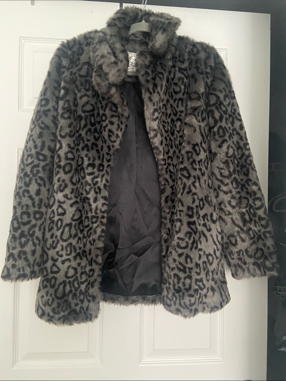 Faux Fur Leopard Print Coat - Gray